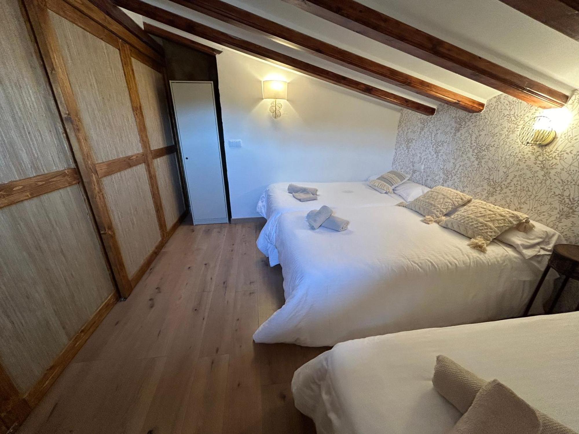 Paleolitico Rural Holiday home Salguero de Juarros